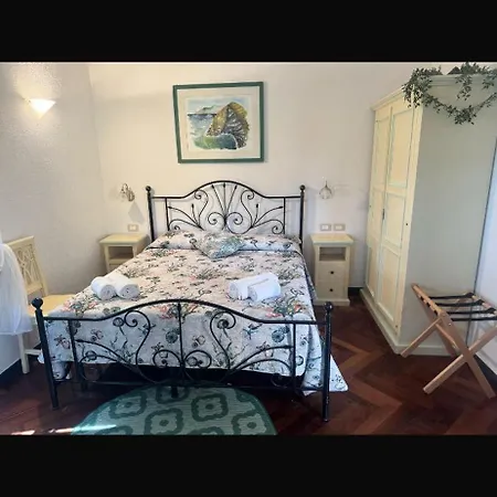Casa Valeria Πανσιόν *